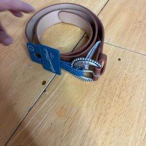 Universal Thread Womens Belt Small Cognac Buckle NEW